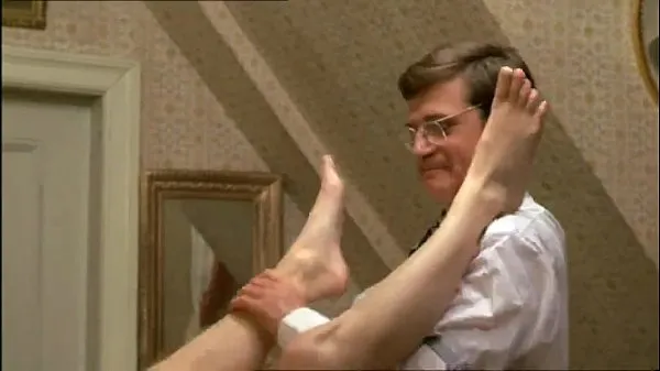 HD Голодная киска, классическое порно - в знаке Тельца (1974), сцена секса 5мощные видео