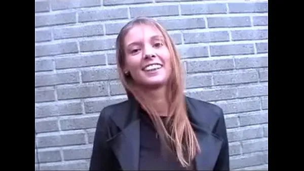 HD Flemish Stephanie fucked in a car (Belgian Stephanie fucked in car močni videoposnetki