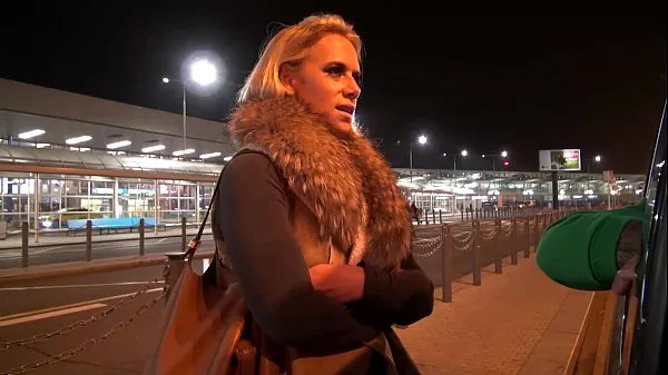 HD Big Titty Milf Airport Pick up and Fuck hard in Mea Melone van ισχυρά βίντεο
