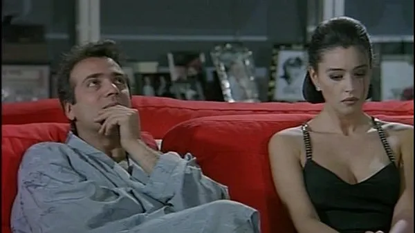 HD-Monica Belluci (Italian actress) in La riffa (1991 powervideo's
