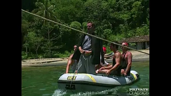 مقاطع فيديو عالية الدقة Anal Orgy in a Boat with the Brazilian 'Garotas