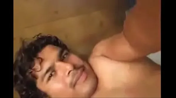 HD Desi Indian girl sex with bf močni videoposnetki