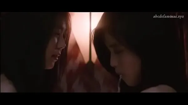 Vidéos HD Femmes coréennes dans la scène lesbienne puissantes