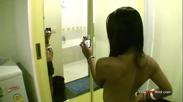 HD Horny Thai girl gives a lucky sex tourist some sex power videoer