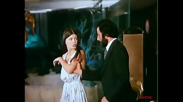 HD does anyone know her name or movie ?? french vintage 강력한 동영상