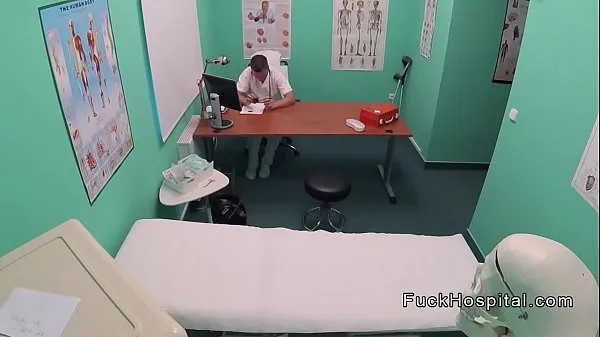 HD Doctor filming sex with blonde patient teljesítményű videók