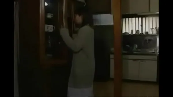 HD Japanese hungry wife catches her husband พลังวิดีโอ