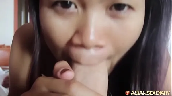 HD Lonely horny Asian MILF lets tourist explore body and use her skilled mouth พลังวิดีโอ