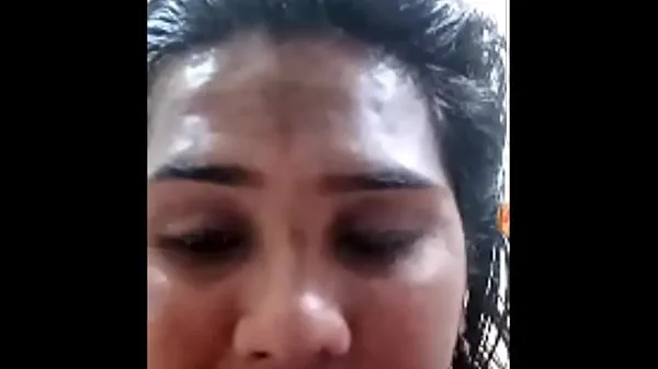 HD Kerala girl showing boobs for money ( keerthana Rajesh power Videos
