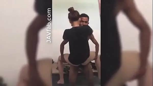 Video HD Visiting the new soldier who has just entered his bed, he wants his wife's cunt kekuatan