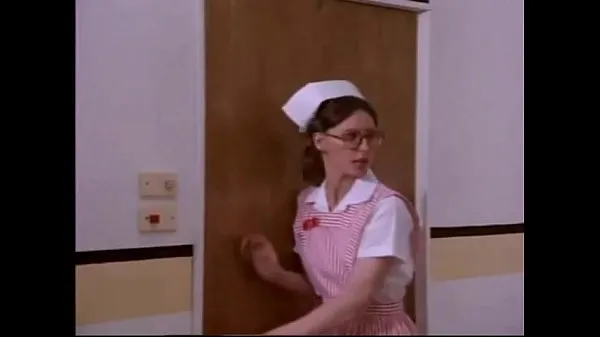 HD セクシーな病院の看護師はセックス治療を受けています/ 99dates パワービデオ