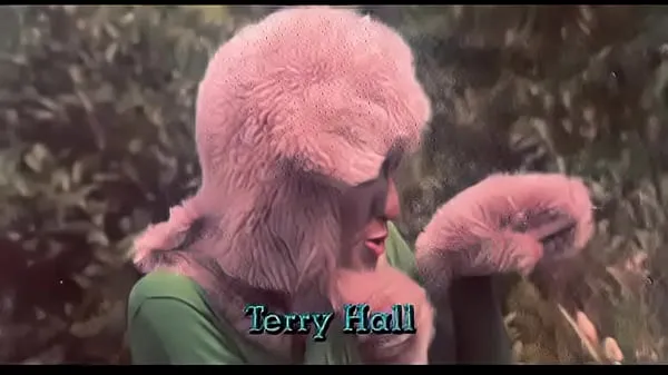 Video HD Alice in Wonderland- (Alice in Wonderland) -1976 kekuatan