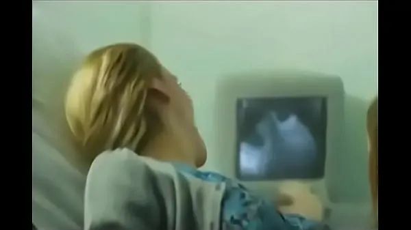 Videá s výkonom Doctor taking advantage of the patient HD