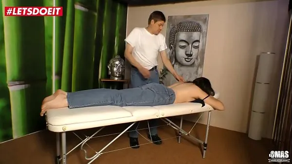 HD German Mature Wife gets Fucked by the Masseur kraftvideoer