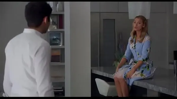 Video HD blake lively a simple favor mạnh mẽ