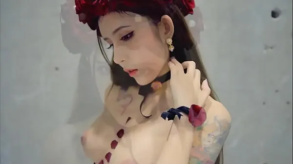 HD Breast-hybrid goddess, beautiful carcass, all three points kuasa Video