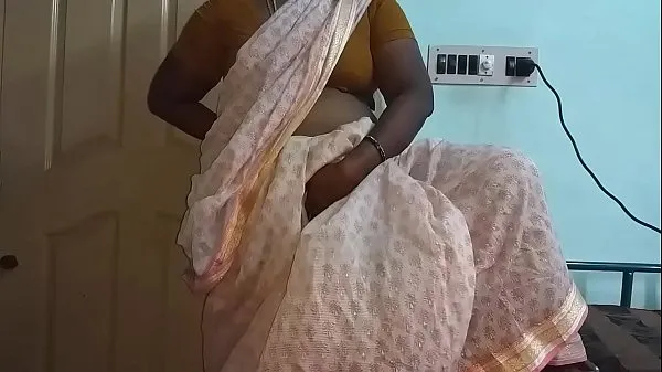 Videa s výkonem Indian Hot Mallu Aunty Nude Selfie And Fingering For father in law HD