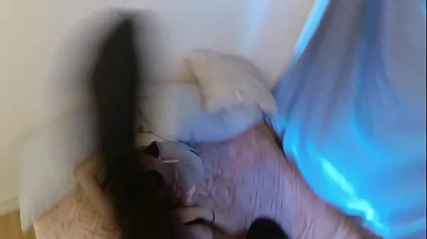 Videa s výkonem Cosplay teen kitten gets POV fuck. Multiple loud orgasms and creampie HD