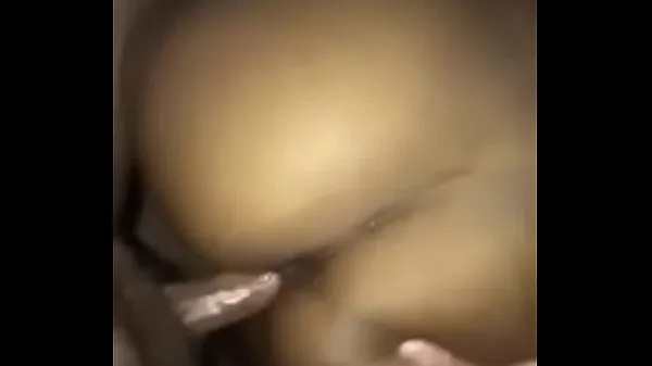 Videa s výkonem Beating Her Pussy Up HD