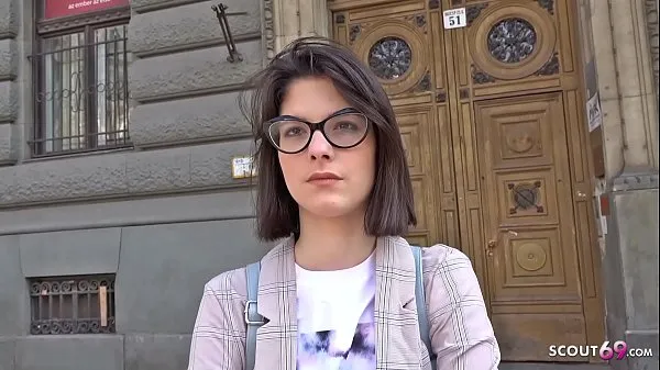 Video HD GERMAN SCOUT - Teen Sara Talk to Deep Anal Casting mạnh mẽ