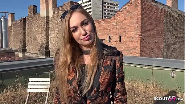مقاطع فيديو عالية الدقة GERMAN SCOUT - Fashion Teen Model Liza Talk to Anal for Cash