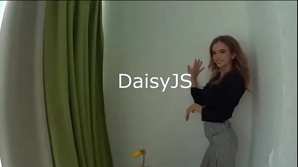 HD Daisy JS high-profile model girl at Satingirls | webcam girls erotic chat| webcam girls kraftvideoer