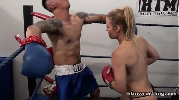 Video HD Mixed Boxing Femdom kekuatan