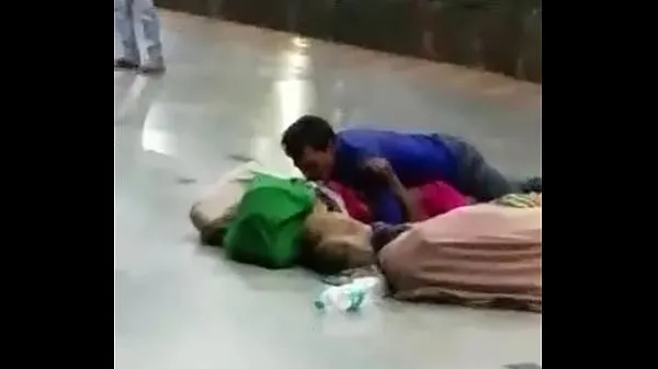 HD Desi couple having sex in public tehovideot