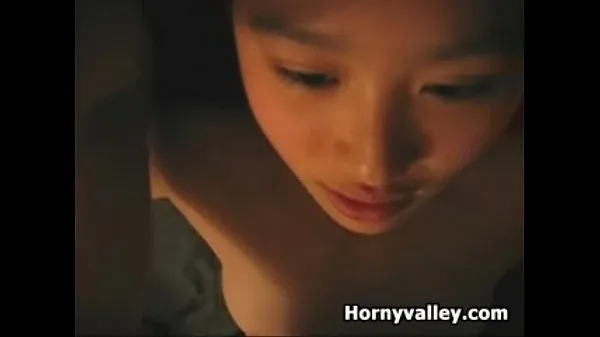 Videa s výkonem Asian Girl Betrayed by Boyfriend For Cheating on Him HD