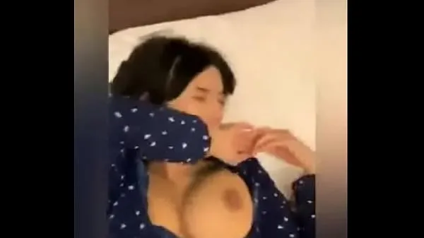 HD I have a big tits colleague to eat and go to bed without wearing a bra kuasa Video