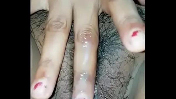 HD-Desi girl fingring with alone powervideo's