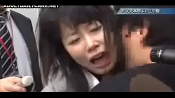 HD Japanese wife undressed,apologized on stage,humiliated beside her husband 02 of 02-02 พลังวิดีโอ