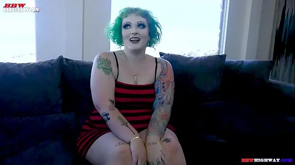 HD big butt Goth Pawg Vicky Vixen debuts on पावर वीडियो