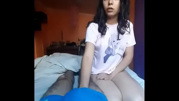 HD She with an Alice in Wonderland shirt comes over to give me a blowjob until she convinces me to put his penis in her vagina kuasa Video