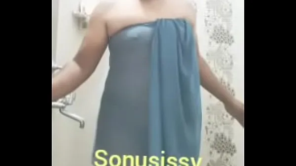Videa s výkonem Sonusissy navel play in bathroom HD