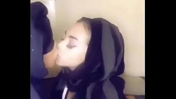 Videá s výkonom 2 Muslim Girls Twerking in Niqab HD