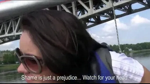 Vídeos poderosos Cute Czech girl Shara Jones paid for fucking with stranger on a boat em HD