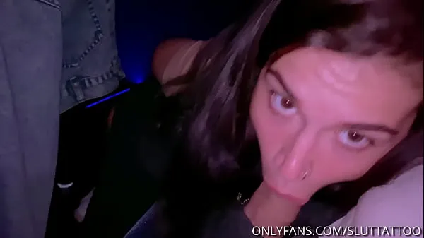 HD Risky fuck in public at the cinema. In the end plays with cum and swallows kraftvideoer