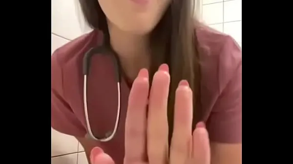HD nurse masturbates in hospital bathroom 강력한 동영상