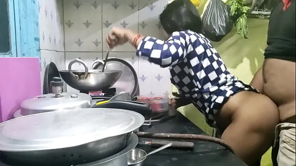 HD The maid who came from the village did not have any leaves, so the owner took advantage of that and fucked the maid (Hindi Clear Audio power Videos
