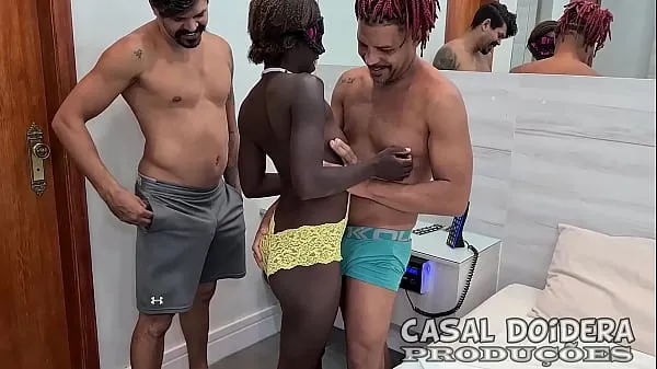 HD Brazilian petite black girl on her first time on porn end up doing anal sex on this amateur interracial threesome ισχυρά βίντεο