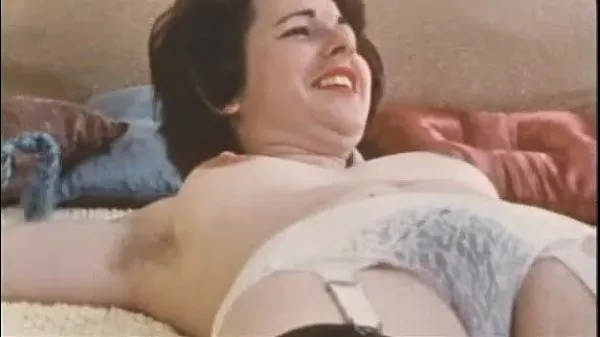 Videa s výkonem Naughty Nudes of the 60's HD