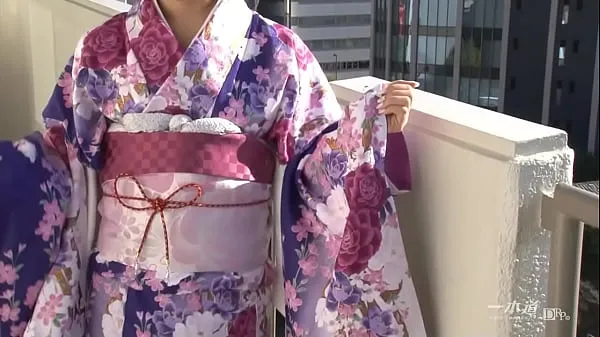 ایچ ڈی Rei Kawashima Introducing a new work of "Kimono", a special category of the popular model collection series because it is a 2013 seijin-shiki! Rei Kawashima appears in a kimono with a lot of charm that is different from the year-end and New Year پاور ویڈیوز