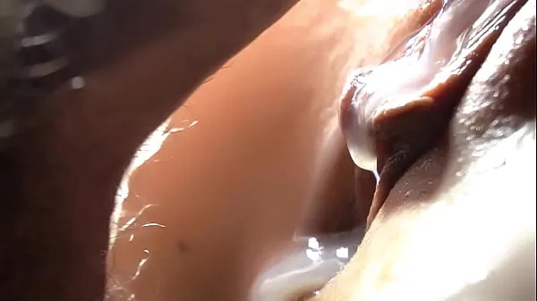 مقاطع فيديو عالية الدقة SLOW MOTION Smeared her tender pussy with sperm. Extremely detailed penetrations