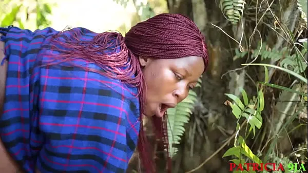 Video HD THE LEAKED VIDEO OF THE KINGS WIFE IN THE BUSH WHILE URINATING kekuatan
