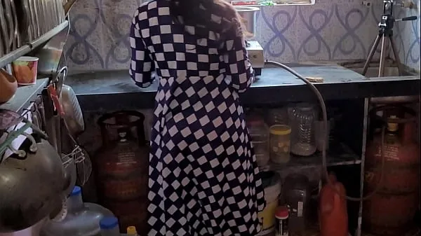 HD Brother-in-law took the native sister-in-law to the kitchen and fucked her moc Filmy