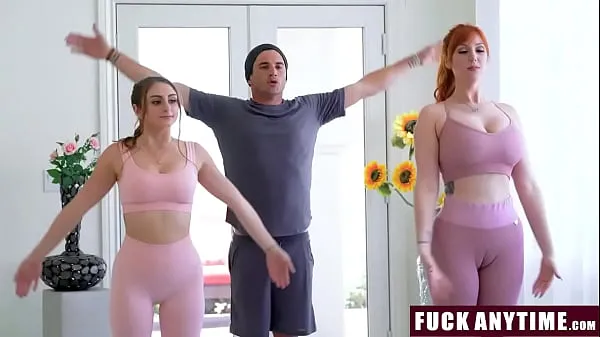 Videá s výkonom FuckAnytime - Yoga Trainer Fucks Redhead Milf and Her as Freeuse - Penelope Kay, Lauren Phillips HD