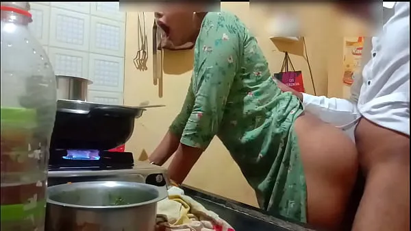 مقاطع فيديو عالية الدقة Indian sexy wife got fucked while cooking