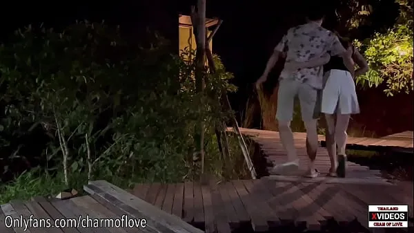 HD Invite each other to fuck in front of the resort teljesítményű videók