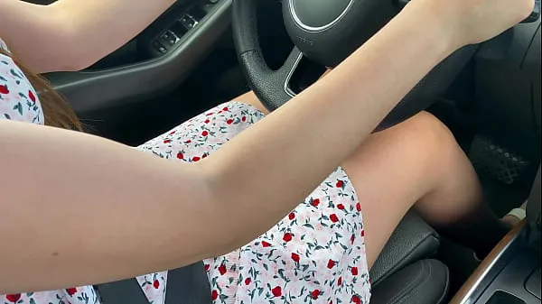 HD Stepmother: - Okay, I'll spread your legs. A young and experienced stepmother sucked her stepson in the car and let him cum in her pussy kraftvideoer